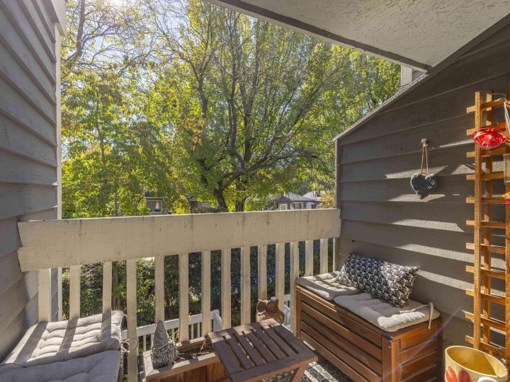 Photo 12 at 216 - 1545 E 2nd Avenue, Grandview Woodland, Vancouver East