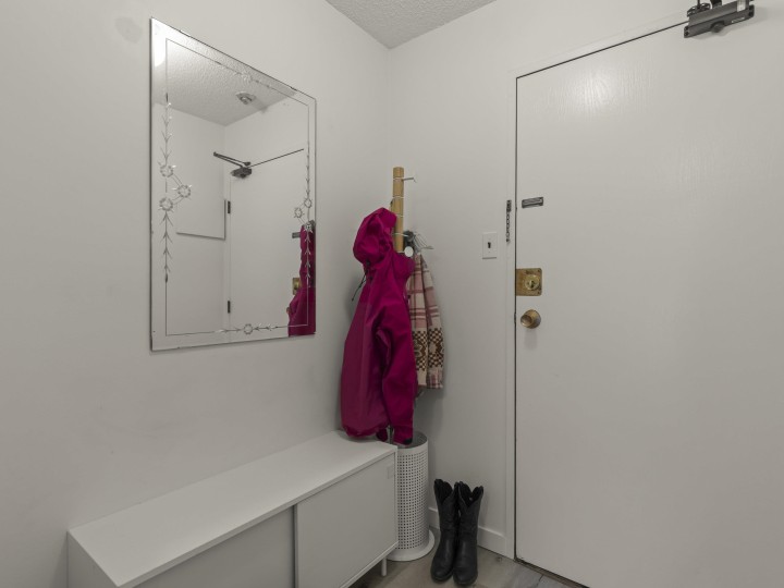 Photo 3 at 216 - 1545 E 2nd Avenue, Grandview Woodland, Vancouver East