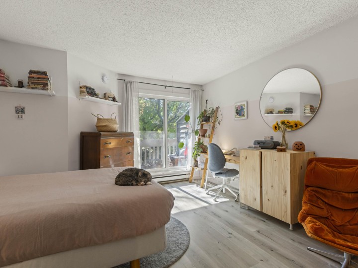 Photo 8 at 216 - 1545 E 2nd Avenue, Grandview Woodland, Vancouver East
