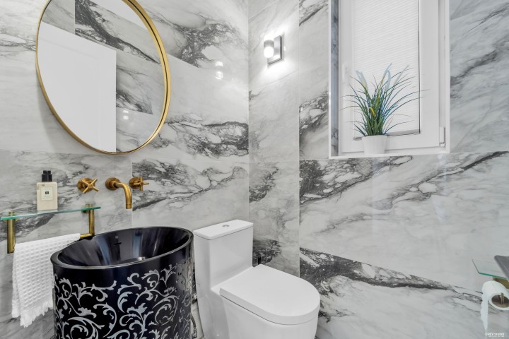 Photo 8 at 3491 W 40th Avenue, Dunbar, Vancouver West
