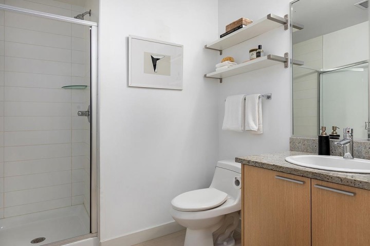 Photo 13 at 207 - 707 E 20th Avenue, Fraser VE, Vancouver East