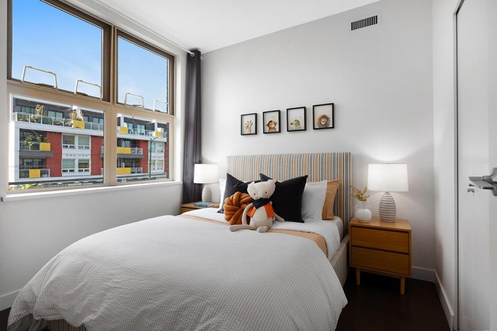 Photo 12 at 207 - 707 E 20th Avenue, Fraser VE, Vancouver East