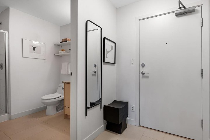 Photo 14 at 207 - 707 E 20th Avenue, Fraser VE, Vancouver East