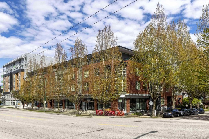 Photo 15 at 207 - 707 E 20th Avenue, Fraser VE, Vancouver East