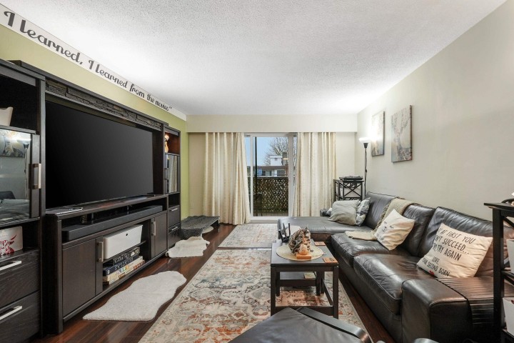Photo 6 at 201 - 444 E 6th Avenue, Mount Pleasant VE, Vancouver East