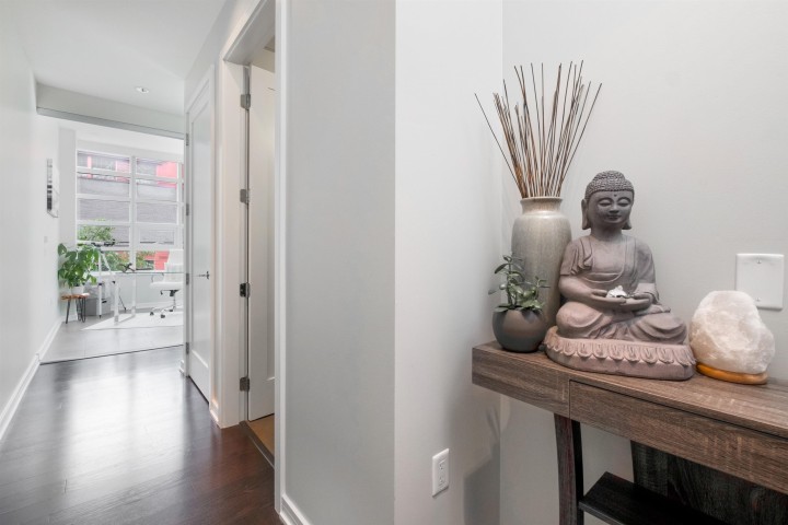 Photo 3 at 310 - 123 W 1st Avenue, False Creek, Vancouver West