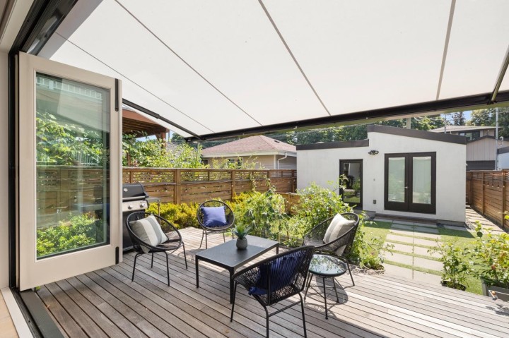 Photo 13 at 506 E 18th Avenue, Fraser VE, Vancouver East