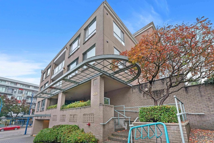 Photo 25 at 302 - 5818 Lincoln Street, Killarney VE, Vancouver East