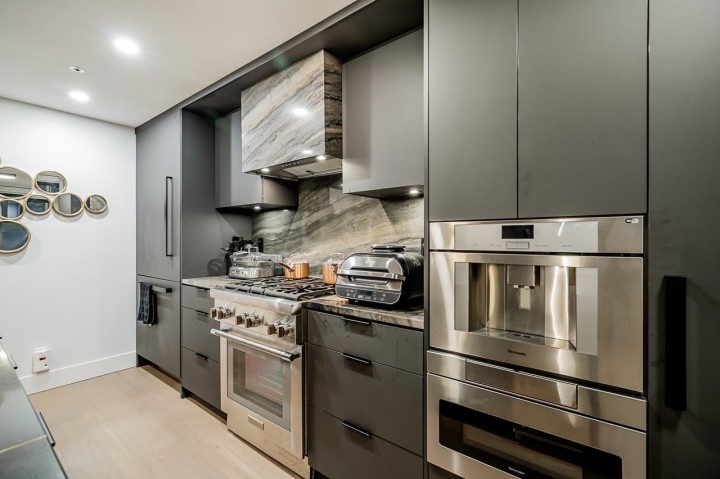 Photo 4 at 2207 - 198 Aquarius Mews, Yaletown, Vancouver West
