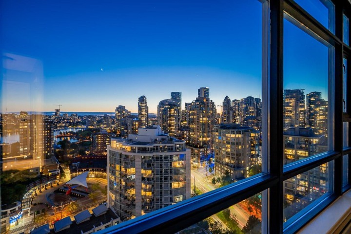 Photo 25 at 2207 - 198 Aquarius Mews, Yaletown, Vancouver West