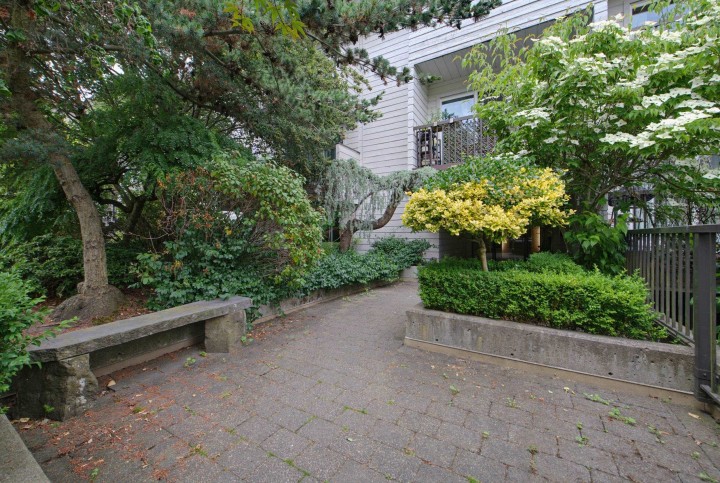 Photo 29 at 301 - 2125 W 2nd Avenue, Kitsilano, Vancouver West