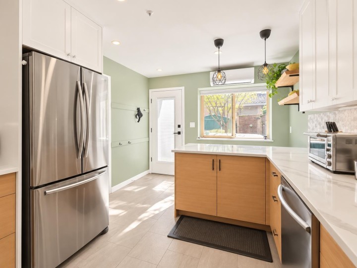 Photo 6 at 2803 St. Catherines Street, Mount Pleasant VE, Vancouver East