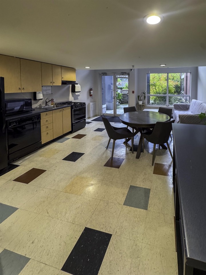 Photo 33 at 912 - 933 Seymour Street, Downtown VW, Vancouver West