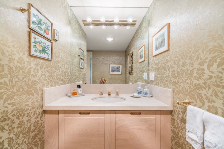 Photo 27 at 102 - 2274 Folkestone Way, Panorama Village, West Vancouver