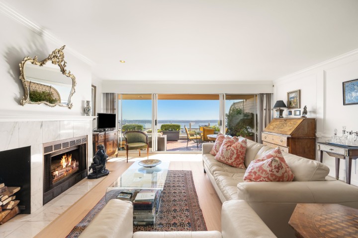 Photo 1 at 102 - 2274 Folkestone Way, Panorama Village, West Vancouver