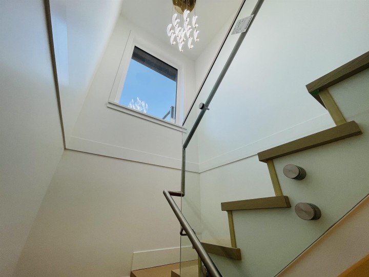 Photo 9 at 1 - 2452 Harrison Drive, Fraserview VE, Vancouver East