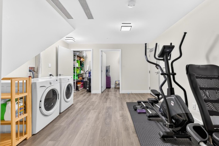 Photo 21 at 759 W 41st Avenue, Cambie, Vancouver West