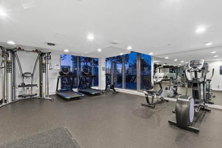 Photo 32 at 1610 - 1111 Richards Street, Downtown VW, Vancouver West