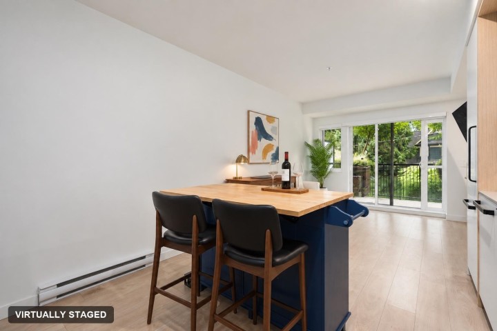 Photo 6 at 212 - 2520 Guelph Street, Mount Pleasant VE, Vancouver East
