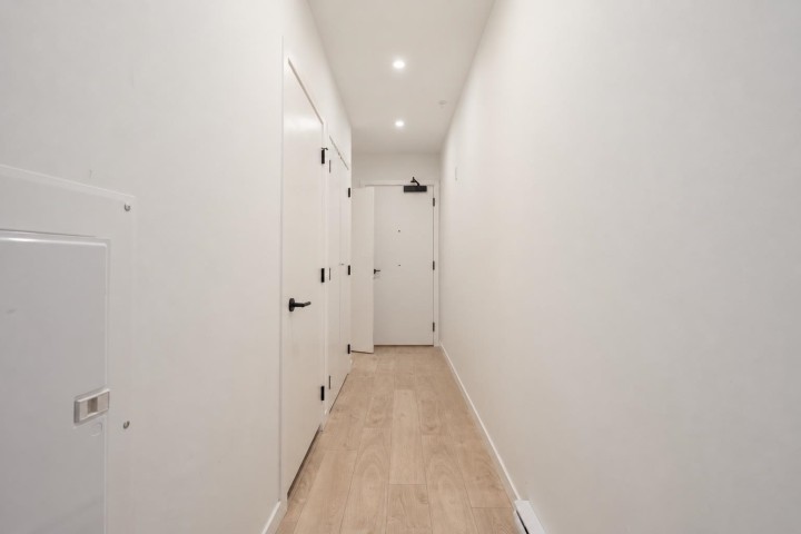 Photo 17 at 212 - 2520 Guelph Street, Mount Pleasant VE, Vancouver East