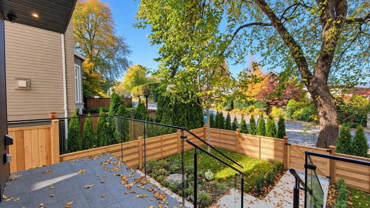 Photo 37 at 1 - 746 E 12th Avenue, Mount Pleasant VE, Vancouver East
