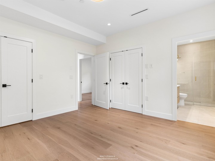 Photo 20 at 1 - 878 E 37th Avenue, Fraser VE, Vancouver East