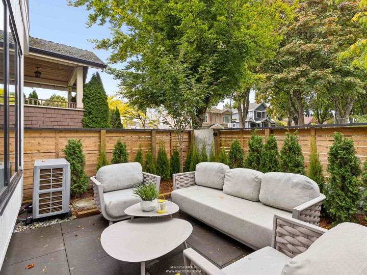 Photo 34 at 1 - 878 E 37th Avenue, Fraser VE, Vancouver East