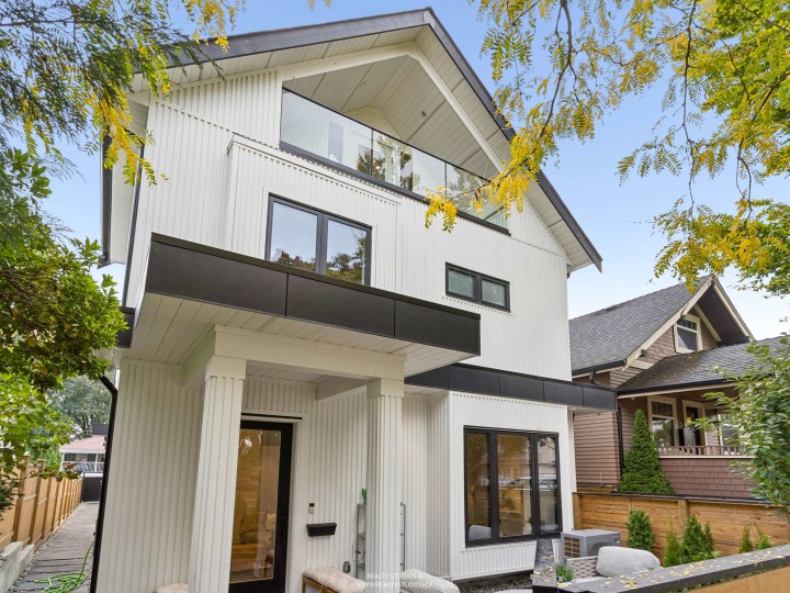 Photo 37 at 1 - 878 E 37th Avenue, Fraser VE, Vancouver East