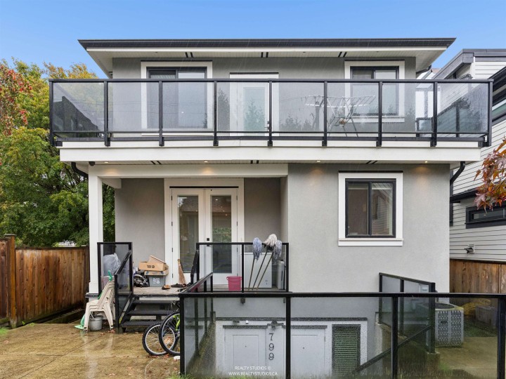Photo 32 at 797 E 18th Avenue, Fraser VE, Vancouver East