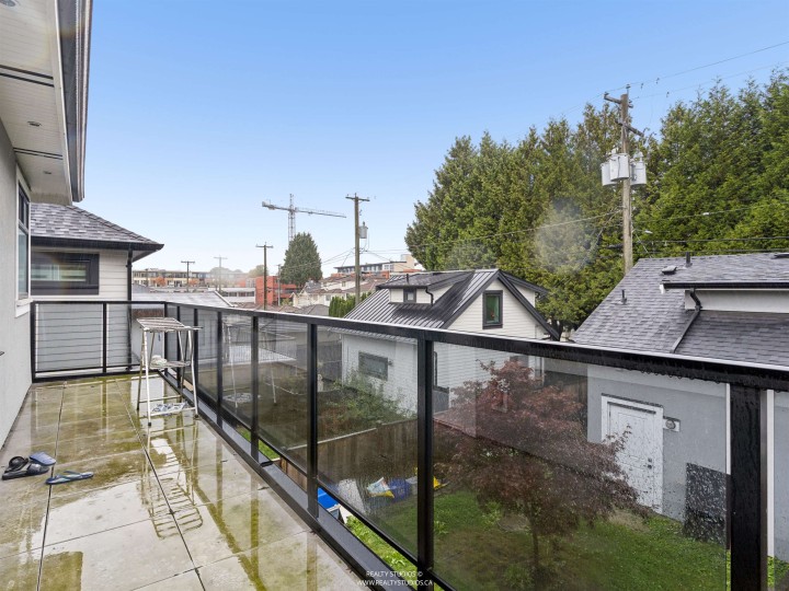 Photo 18 at 797 E 18th Avenue, Fraser VE, Vancouver East