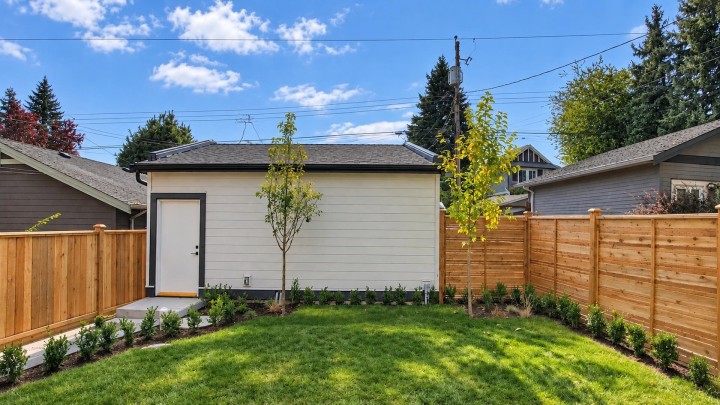 Photo 36 at 2 - 746 E 12th Avenue, Mount Pleasant VE, Vancouver East