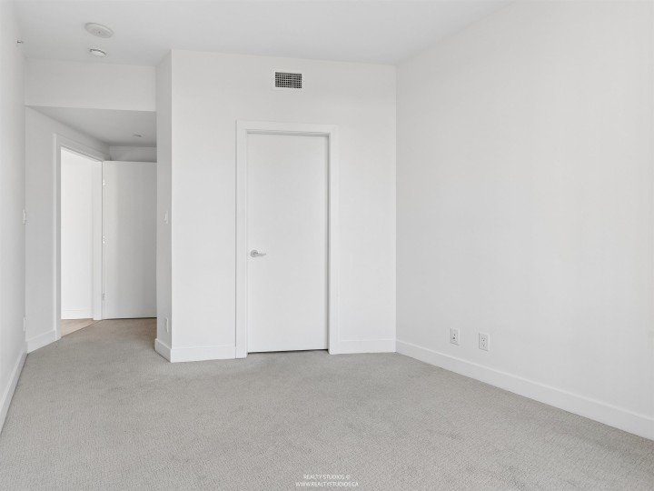 Photo 17 at 701 - 3557 Sawmill Crescent, South Marine, Vancouver East