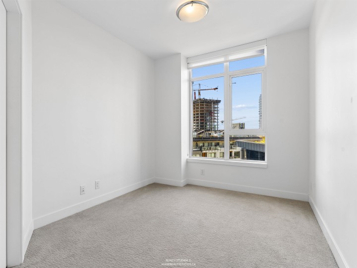 Photo 16 at 701 - 3557 Sawmill Crescent, South Marine, Vancouver East