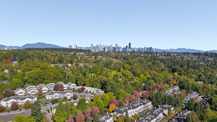 Photo 37 at 701 - 3557 Sawmill Crescent, South Marine, Vancouver East