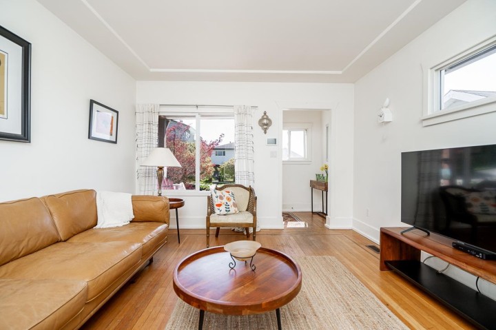 Photo 9 at 3415 Dundas Street, Hastings Sunrise, Vancouver East