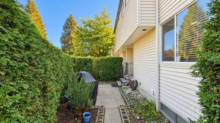 Photo 1 at 29 - 3417 E 49th Avenue, Killarney VE, Vancouver East