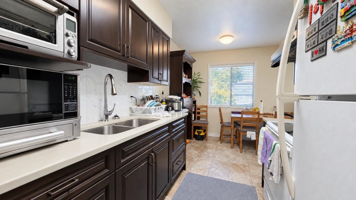 Photo 14 at 29 - 3417 E 49th Avenue, Killarney VE, Vancouver East