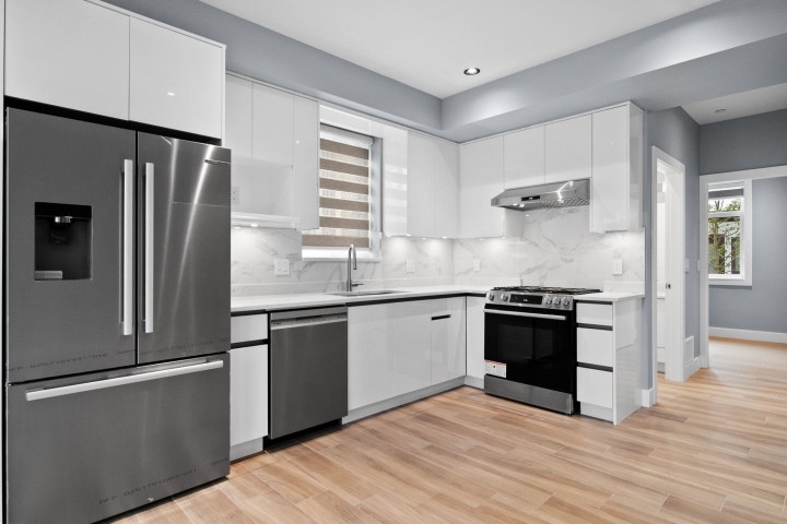 Photo 6 at 1 - 2557 W King Edward Avenue, Arbutus, Vancouver West
