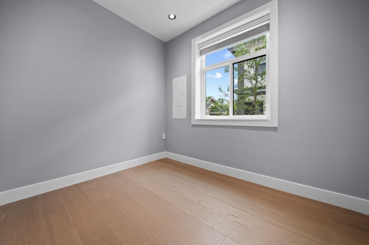 Photo 12 at 1 - 2557 W King Edward Avenue, Arbutus, Vancouver West