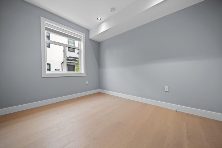 Photo 10 at 1 - 2557 W King Edward Avenue, Arbutus, Vancouver West