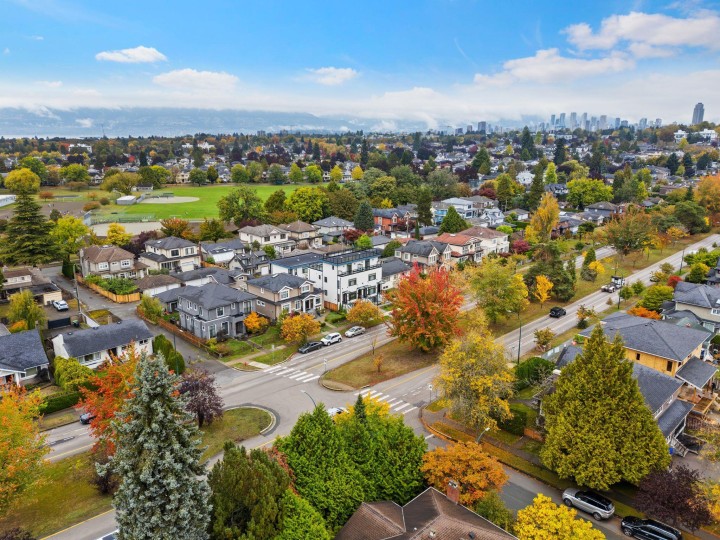Photo 26 at 2 - 2557 W King Edward Avenue, Arbutus, Vancouver West