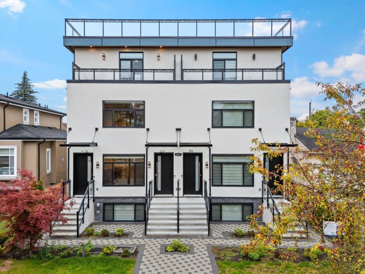 Photo 22 at 2 - 2557 W King Edward Avenue, Arbutus, Vancouver West