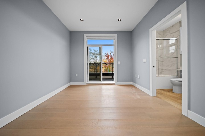 Photo 10 at 2 - 2557 W King Edward Avenue, Arbutus, Vancouver West