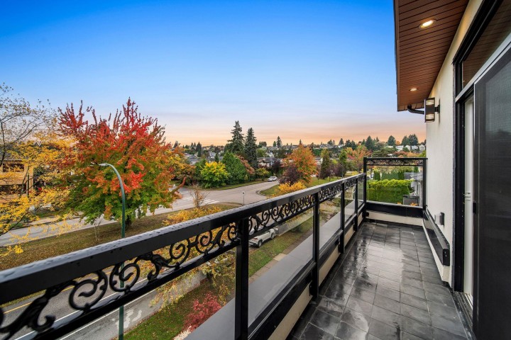 Photo 18 at 2 - 2557 W King Edward Avenue, Arbutus, Vancouver West