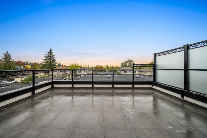 Photo 19 at 2 - 2557 W King Edward Avenue, Arbutus, Vancouver West