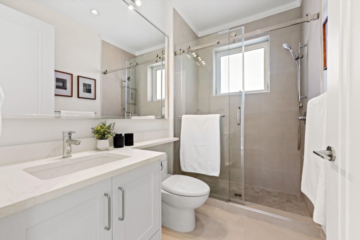Photo 13 at 5079 Elgin Street, Fraser VE, Vancouver East