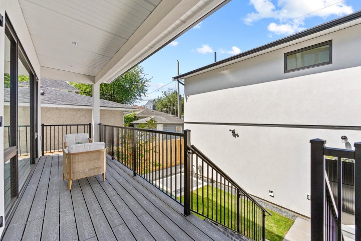 Photo 11 at 5079 Elgin Street, Fraser VE, Vancouver East