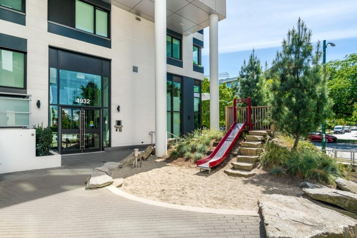 Photo 18 at 302 - 4932 Cambie Street, Cambie, Vancouver West