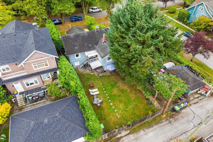 Photo 10 at 3883 W 20th Avenue, Dunbar, Vancouver West