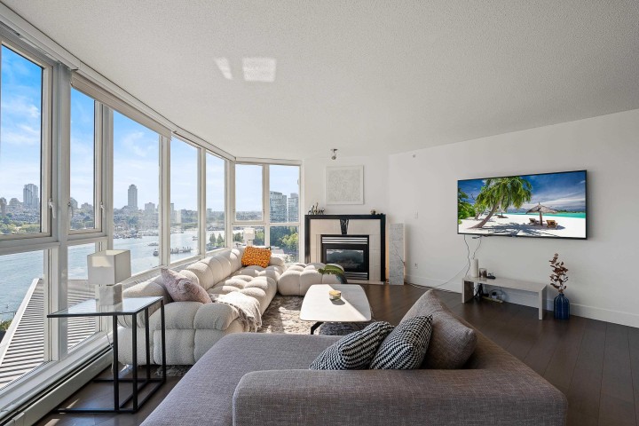 Photo 6 at 1202 - 1383 Marinaside Crescent, Yaletown, Vancouver West